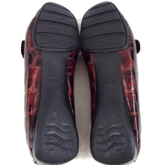 Stuart Weitzman Women's Croc Embossed Patent Leather Loafer with Buckle Size 9 - Picture 5 of 8
